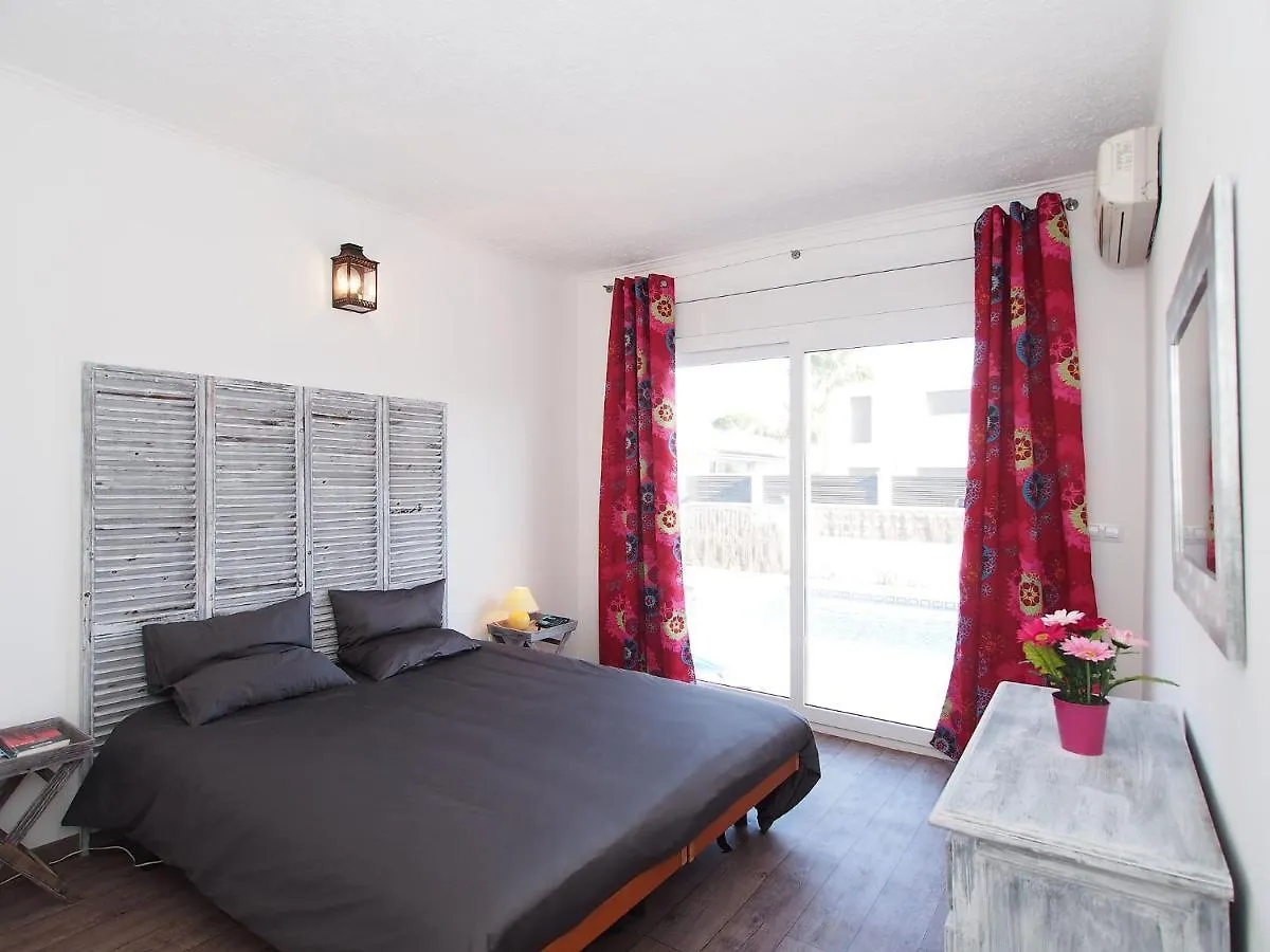 Holiday Home Montgri Empuriabrava