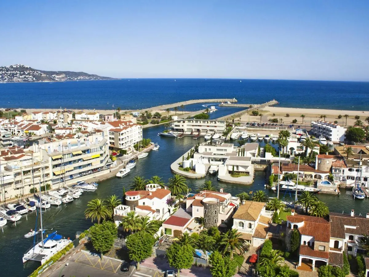 Holiday Home Montgri Empuriabrava